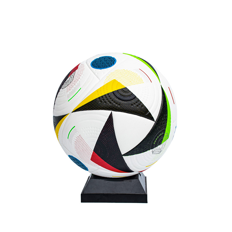 Hot sales design and Size Laminated Soccer Ball